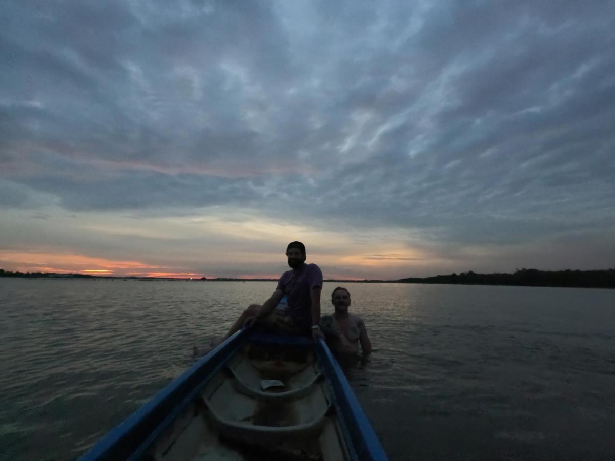 Ba Ngoai Homestay Cà Mau Exterior foto