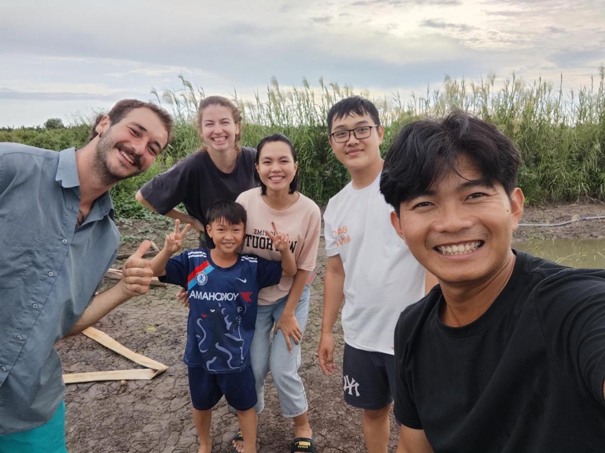 Ba Ngoai Homestay Cà Mau Exterior foto