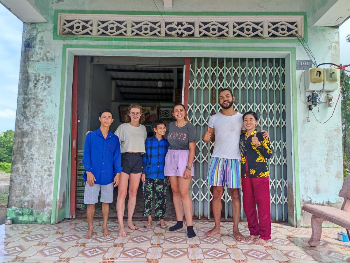 Ba Ngoai Homestay Cà Mau Exterior foto