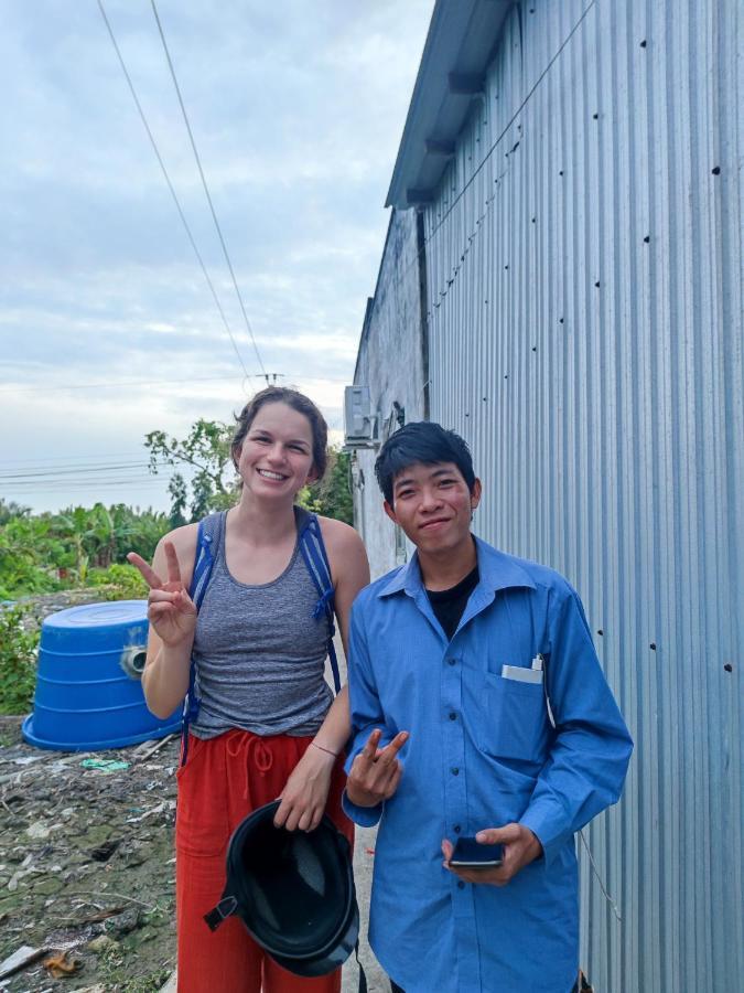 Ba Ngoai Homestay Cà Mau Exterior foto